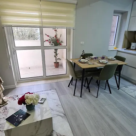 Dei Cozy * Σκόδρα